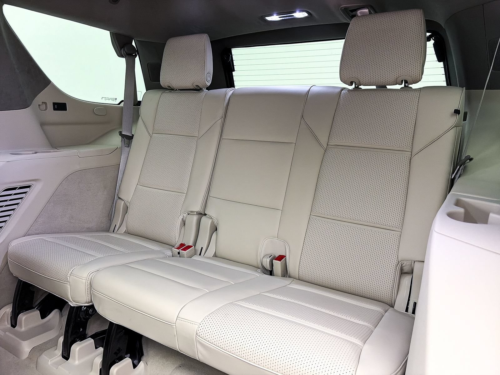 Used 2025 Cadillac Escalade Sport Platinum AWD/4WD image 41