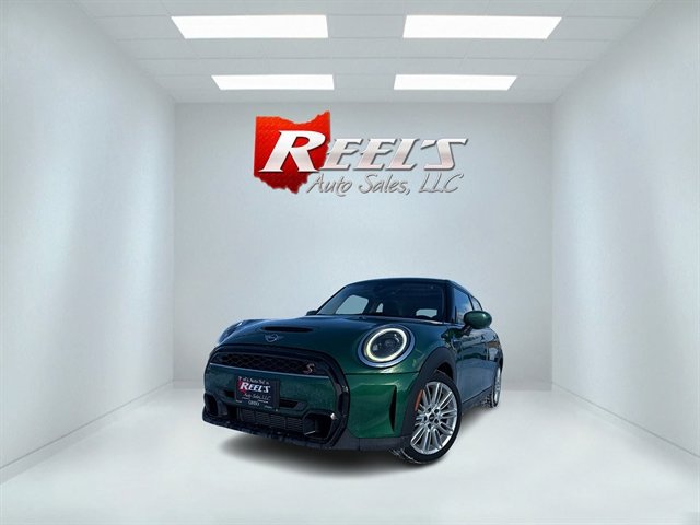 Used 2023 MINI Cooper S image 1