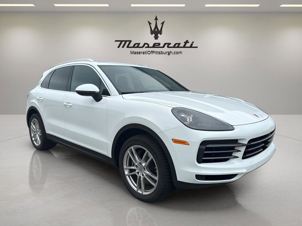 Used 2023 Porsche Cayenne Base image 3