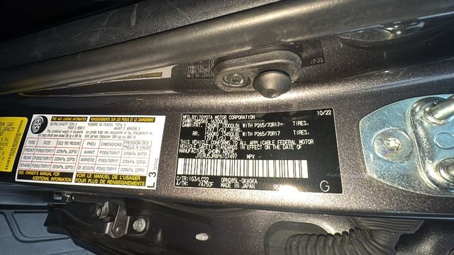 Used 2023 Toyota 4Runner TRD Off-Road Premium w/ Moonroof Package image 40