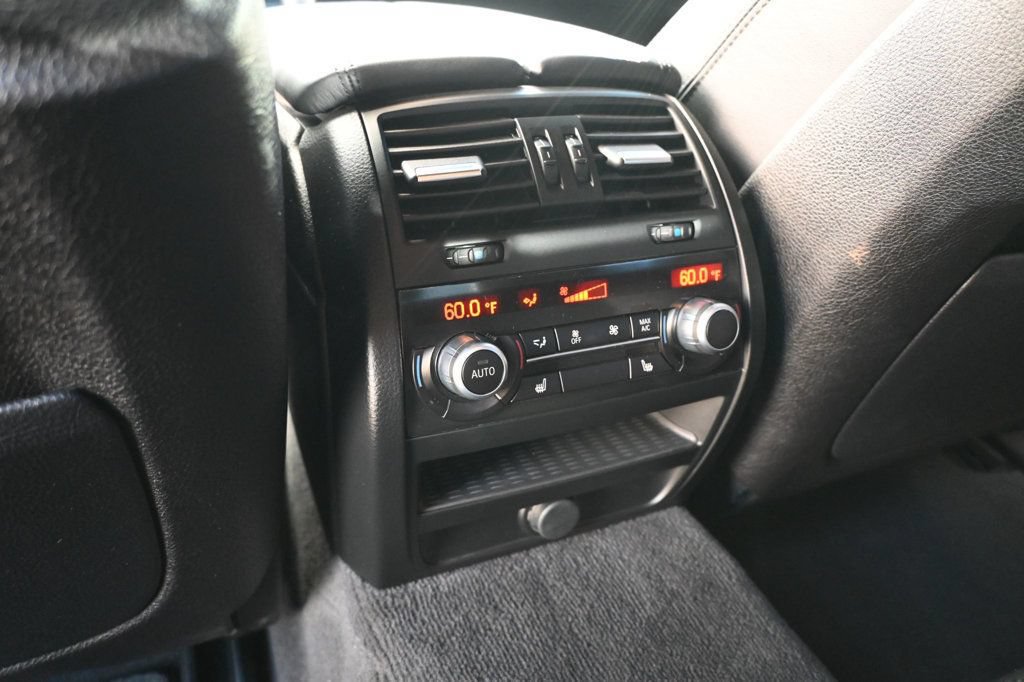 Used 2015 BMW M5 RWD image 20