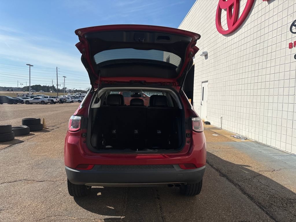 Used 2017 Jeep Compass Limited w/ Navigation Group image 26