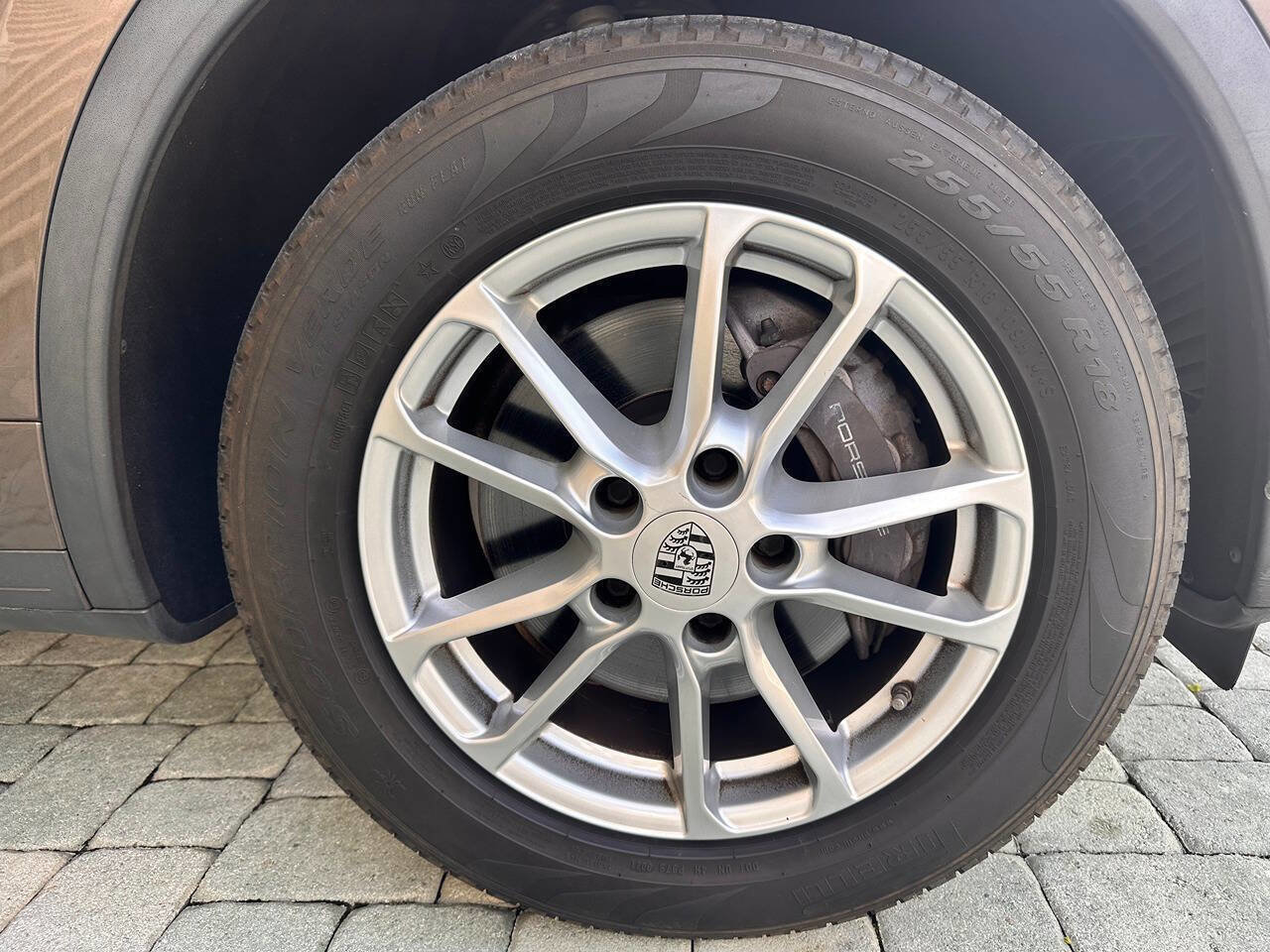 Used 2015 Porsche Cayenne Diesel AWD/4WD image 37