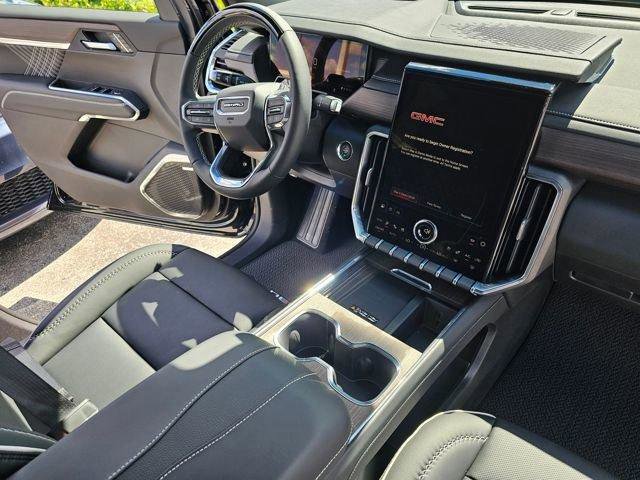 New 2026 GMC Acadia Denali w/ Super Cruise Package FWD image 21