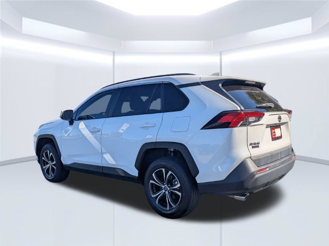 Certified 2020 Toyota RAV4 LE FWD image 7