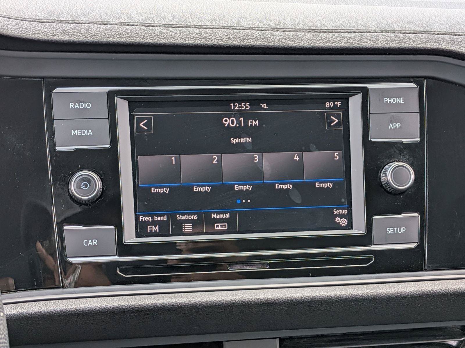 Used 2019 Volkswagen Jetta SE FWD image 40