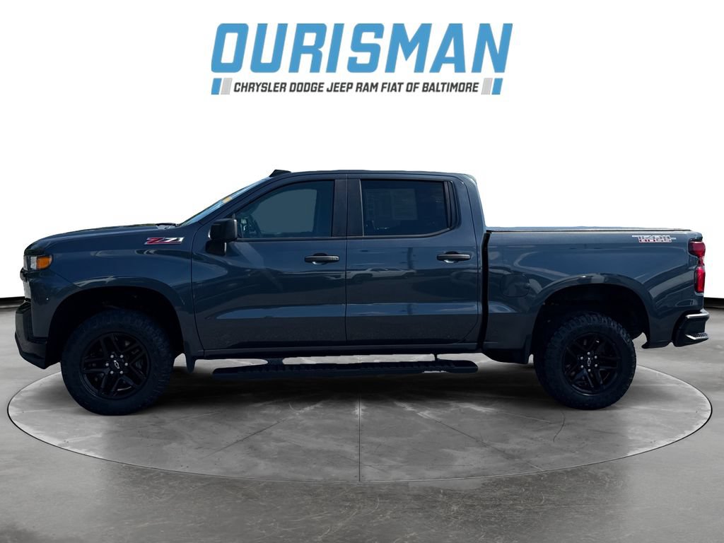 Used 2021 Chevrolet Silverado 1500 Custom Trail Boss w/ LPO, Dark Essentials Package AWD/4WD image 3