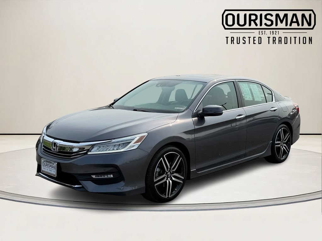 Used 2017 Honda Accord Touring image 5