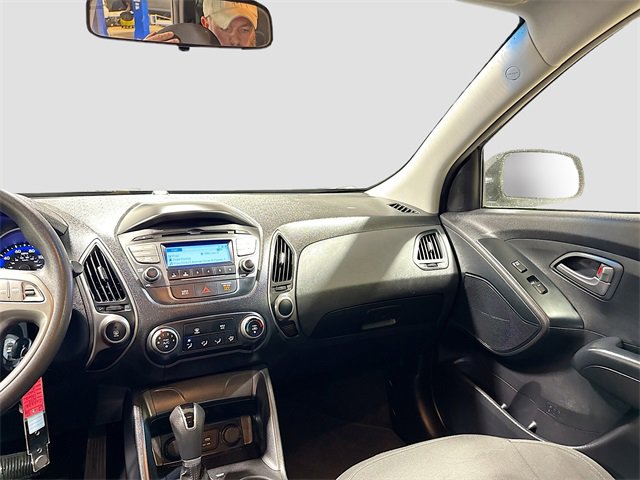 Used 2015 Hyundai Tucson GLS image 22