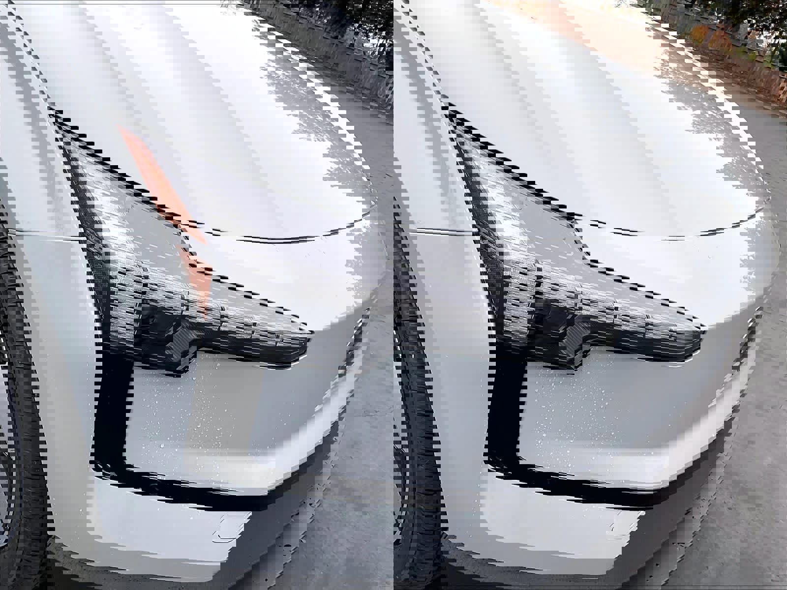 New 2026 Volvo EX30 Plus w/ Protection Package Premier image 33