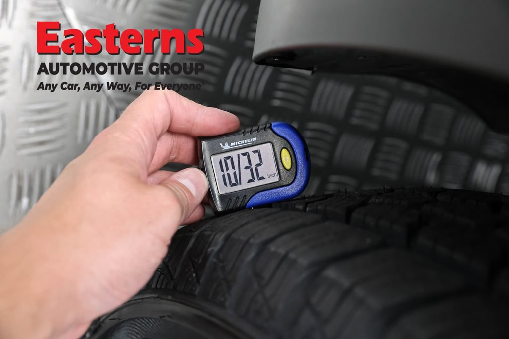 Used 2022 Hyundai Santa Fe Blue AWD/4WD image 28