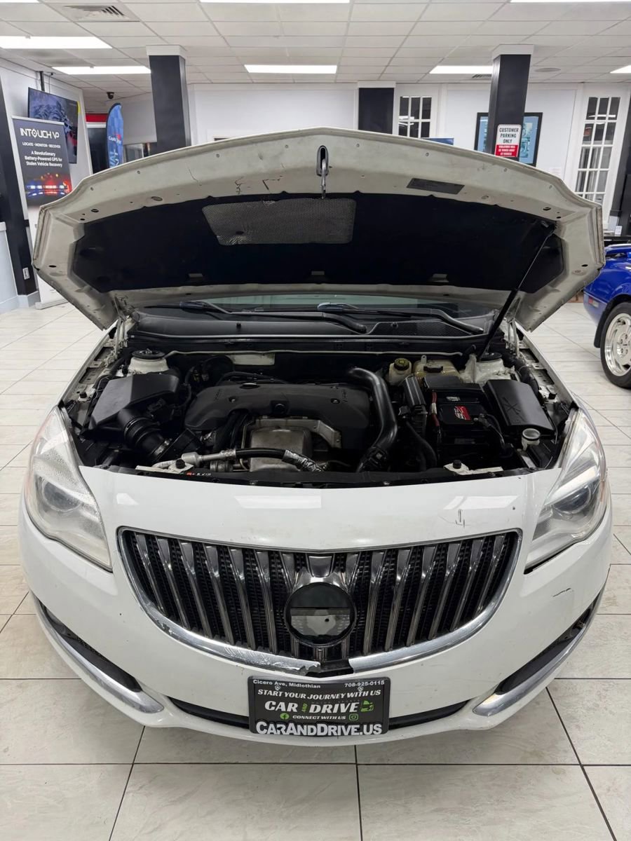 Used 2016 Buick Regal Sedan 4D FWD image 22