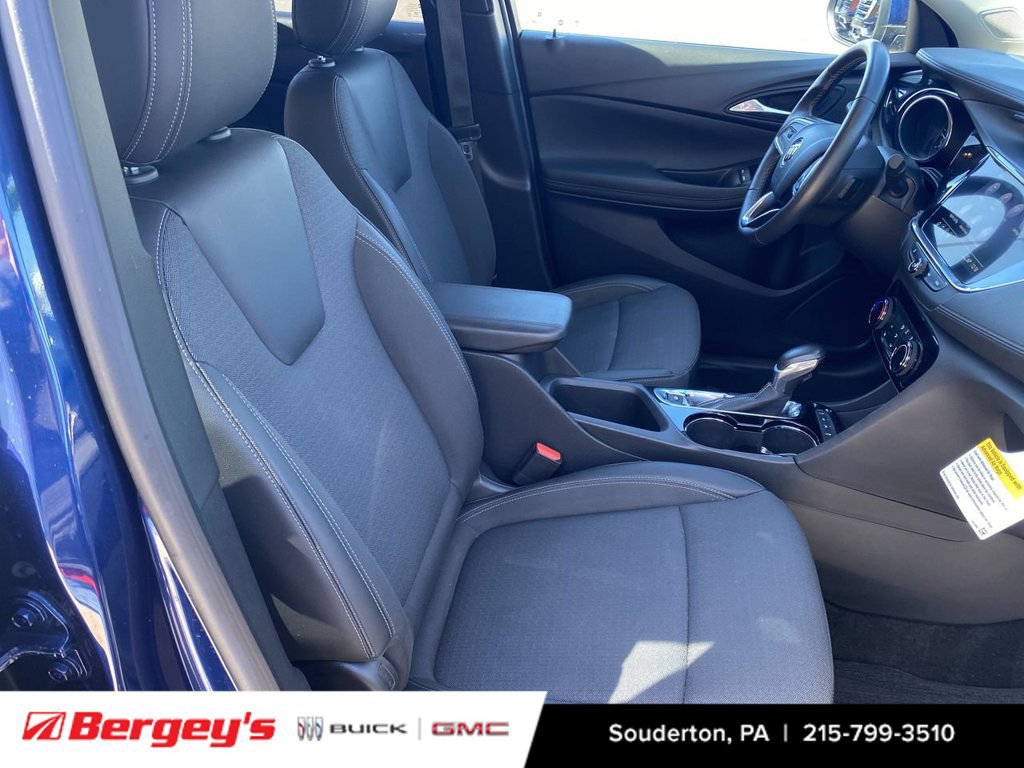 Used 2023 Buick Encore GX Preferred w/ Cold Weather Comfort Package AWD/4WD image 32