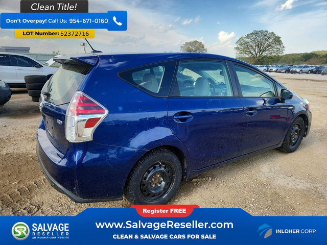 Used 2017 Toyota Prius V Four FWD image 4