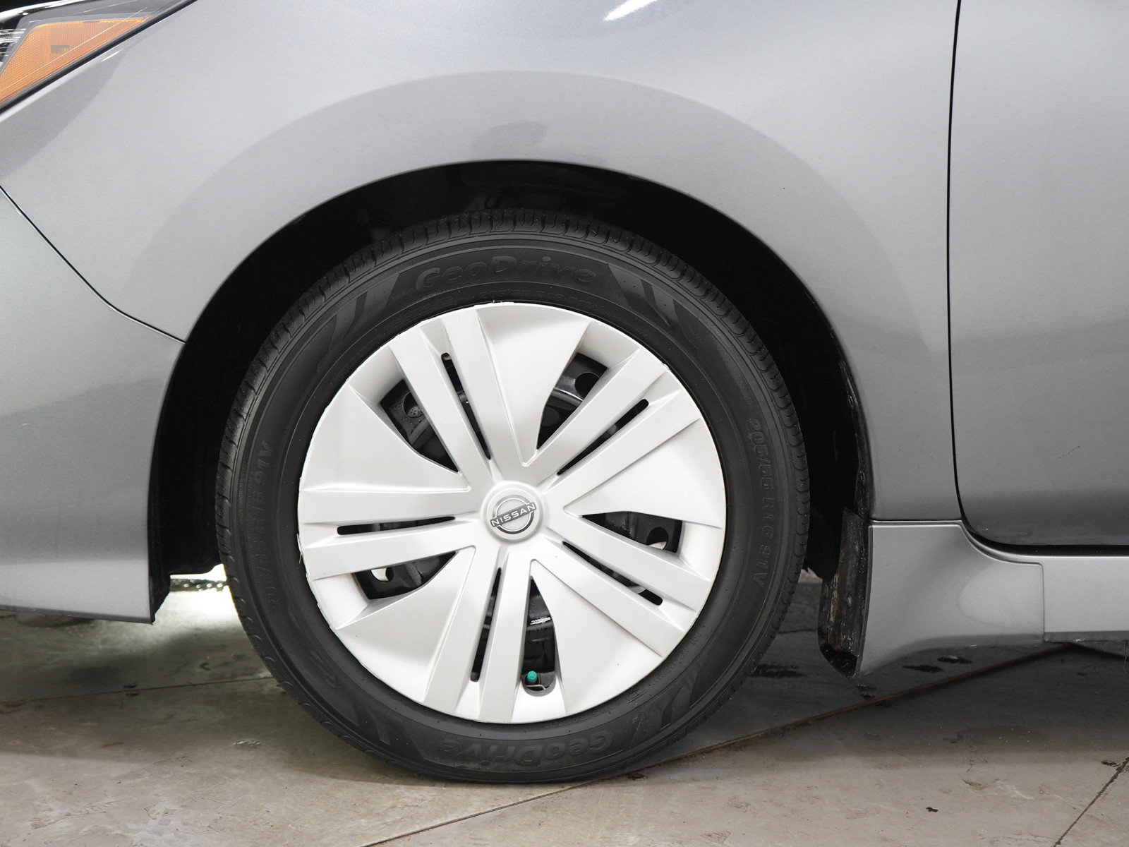 Used 2023 Nissan Leaf S FWD image 27