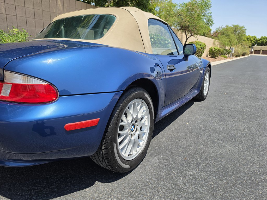 Used 2000 BMW Z3 2.8 RWD image 4