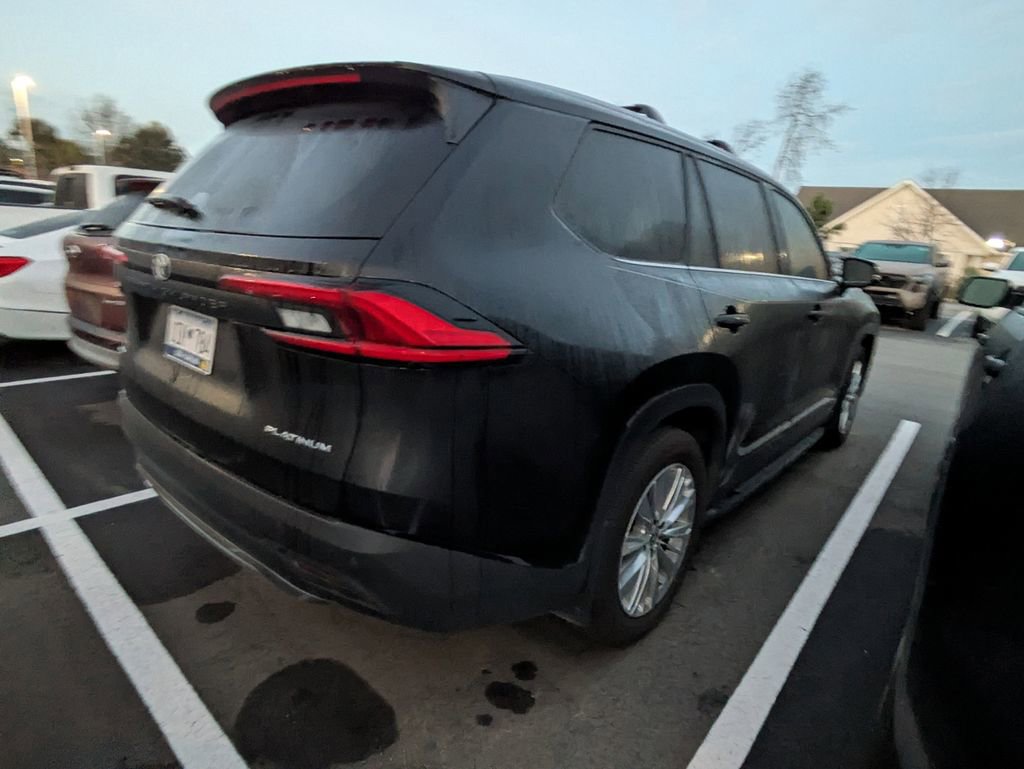 Used 2024 Toyota Grand Highlander Platinum image 7