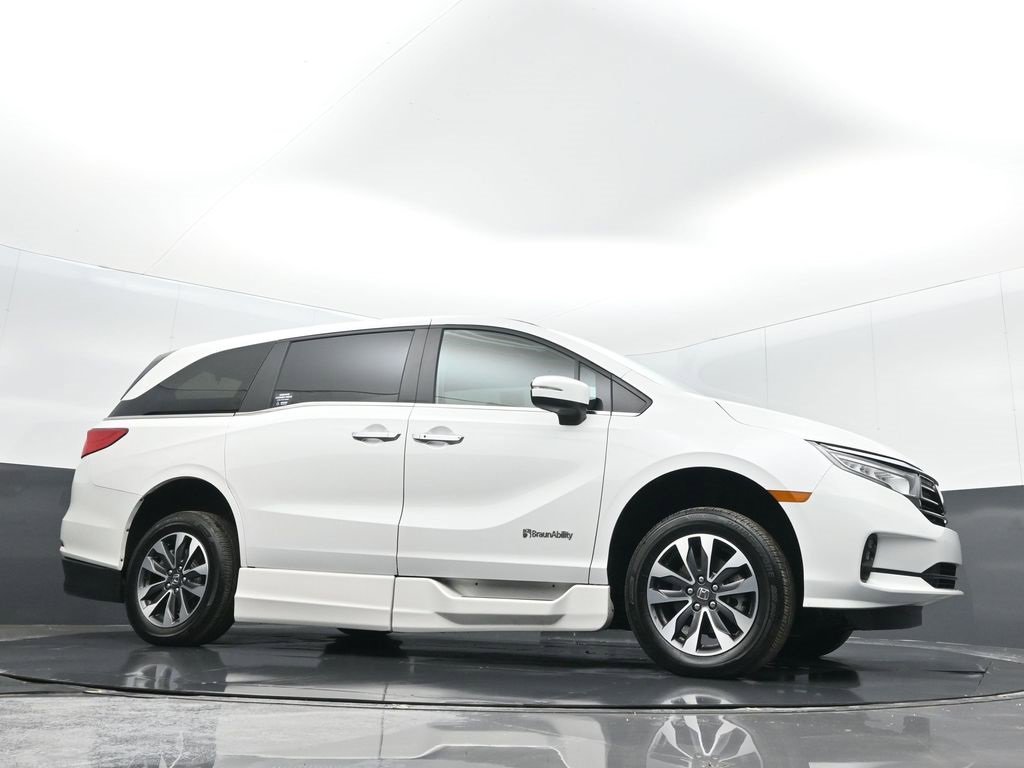 Used 2024 Honda Odyssey EX-L image 29