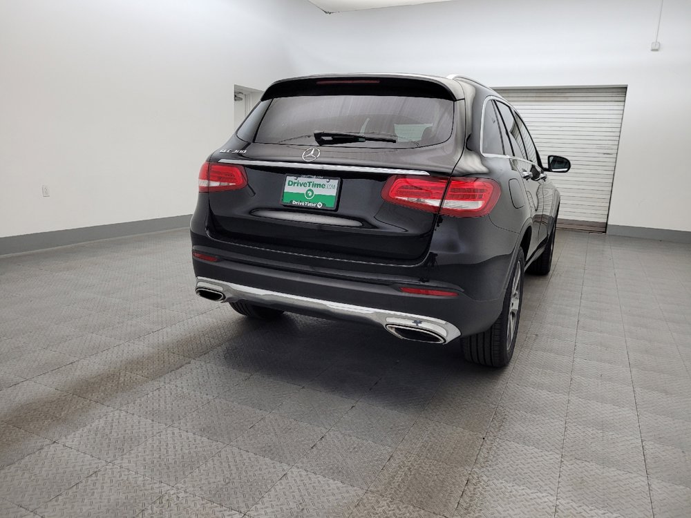 Used 2018 Mercedes-Benz GLC 300 w/ Premium Package image 6