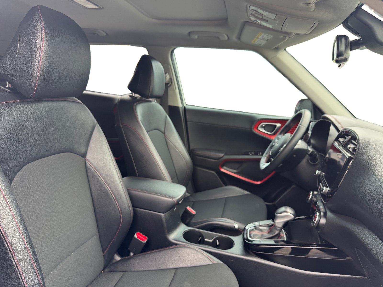 Used 2023 Kia Soul GT-Line FWD image 15