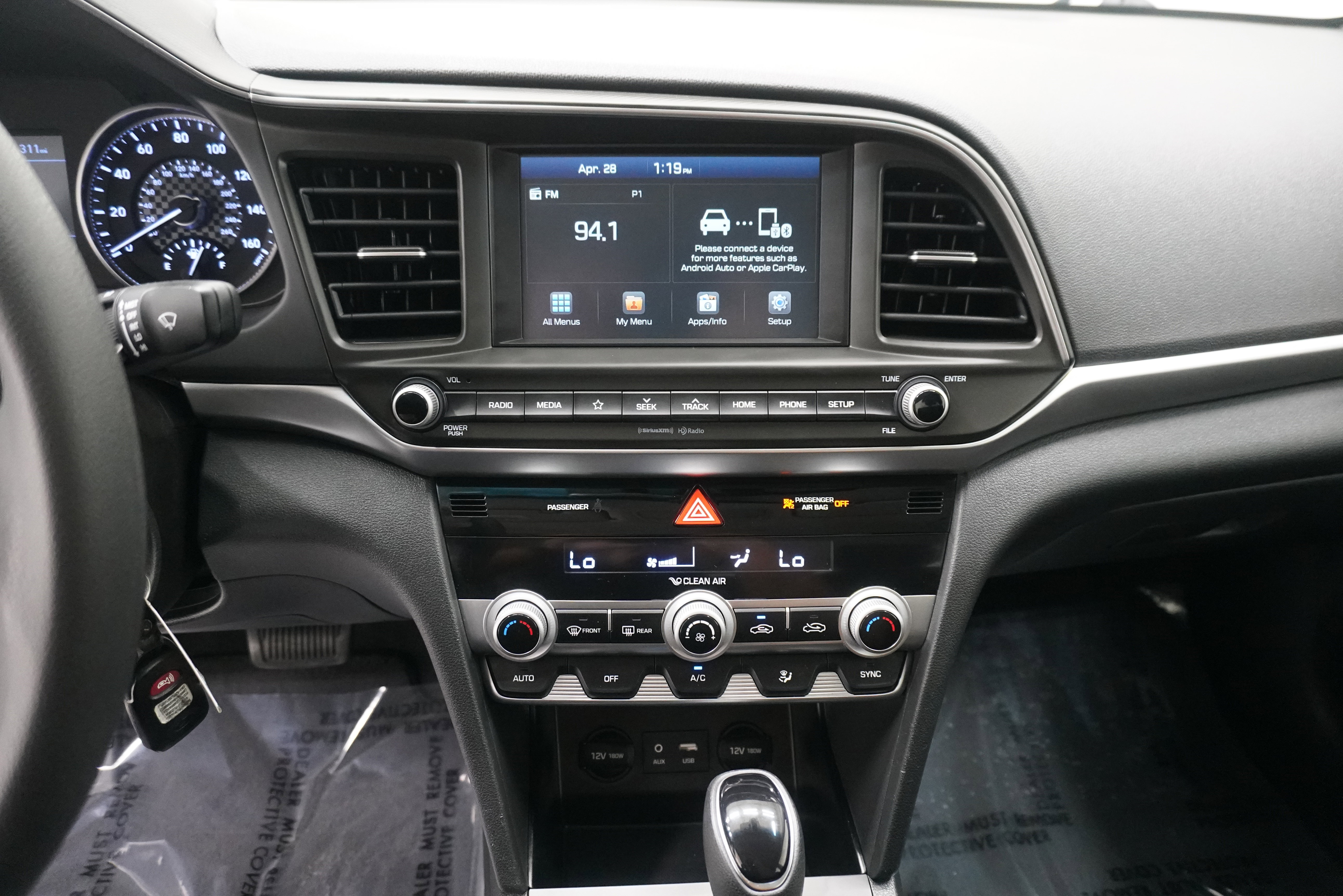Used 2020 Hyundai Elantra SEL w/ Cargo Package (C1) FWD image 17