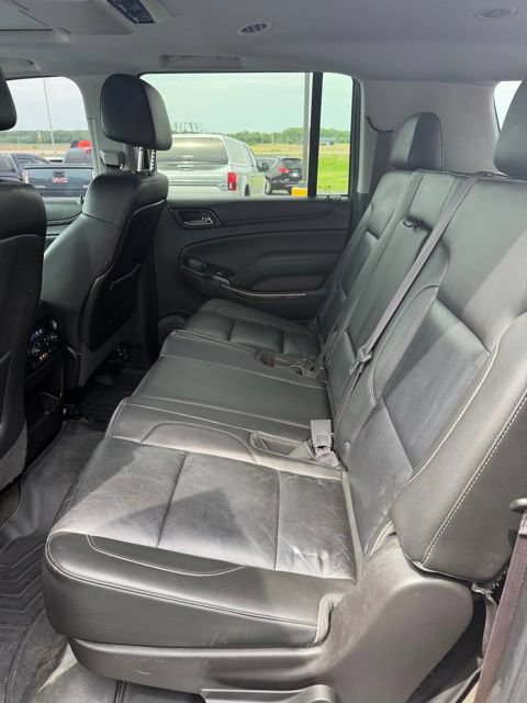 Used 2015 Chevrolet Suburban LT w/ Luxury Package AWD/4WD image 13