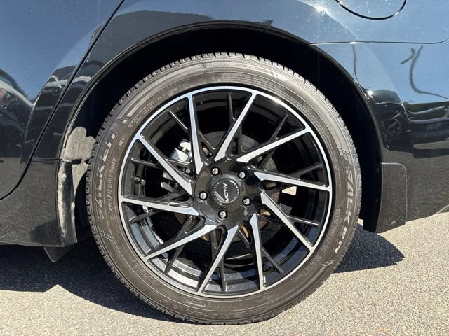 Used 2023 Nissan Maxima SR w/ Sport Mat Group FWD image 10