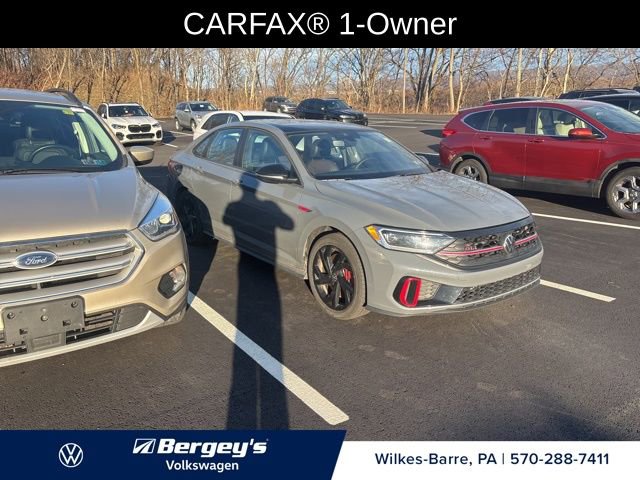 Used 2024 Volkswagen Jetta GLI Autobahn w/ GLI Black Package image 3