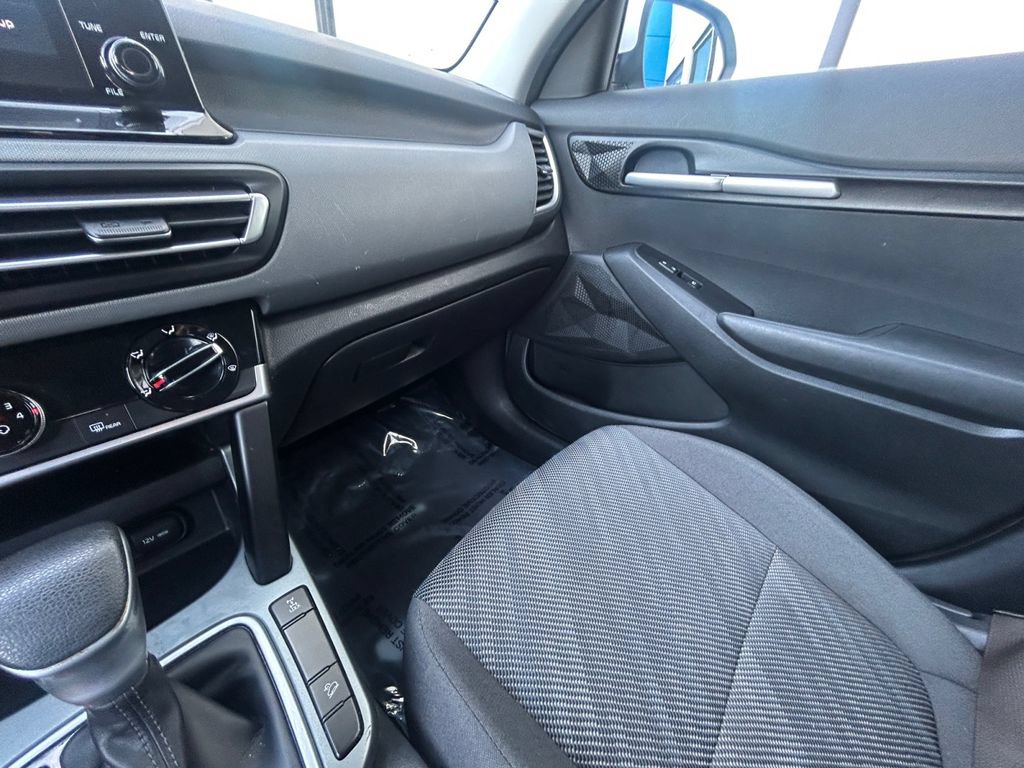 Used 2021 Kia Seltos LX AWD/4WD image 17