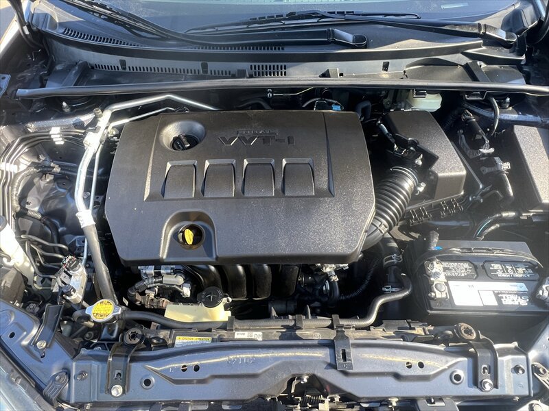Used 2016 Toyota Corolla LE FWD image 8