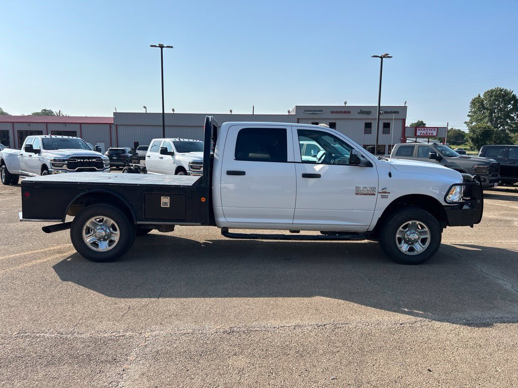 Used 2014 RAM 2500 Tradesman w/ Chrome Appearance Group AWD/4WD image 4