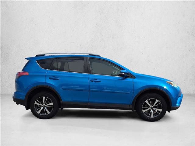 Used 2017 Toyota RAV4 XLE w/ Protection Package AWD/4WD video 4