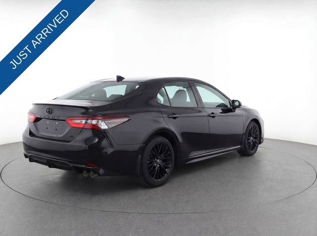 Used 2022 Toyota Camry SE image 13