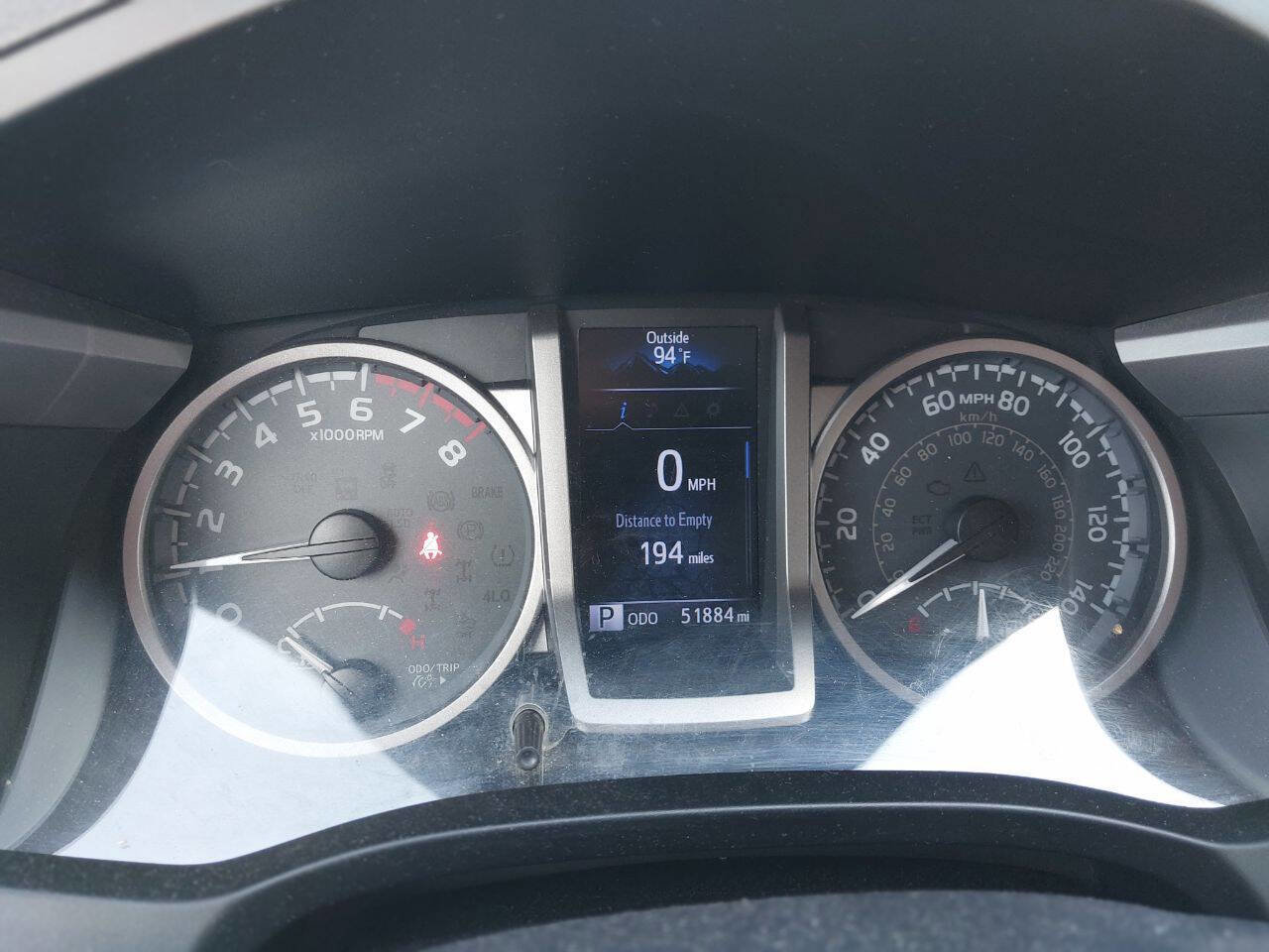 Used 2017 Toyota Tacoma TRD Off-Road image 19