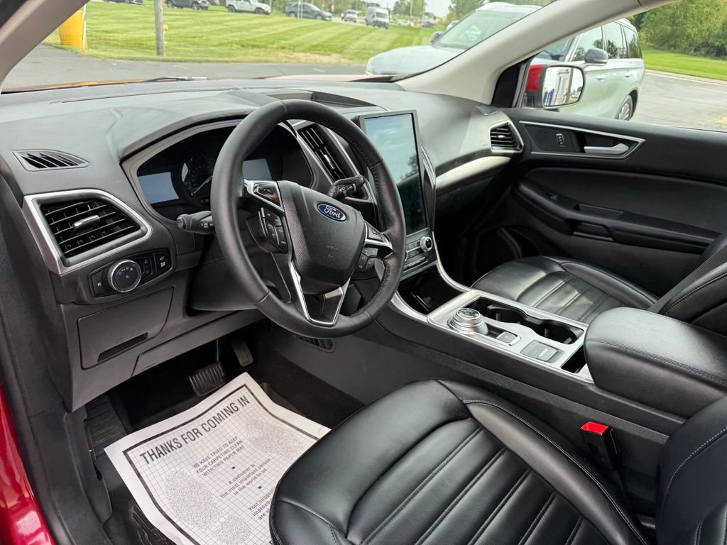 Certified 2024 Ford Edge SEL w/ Convenience Package AWD/4WD image 7