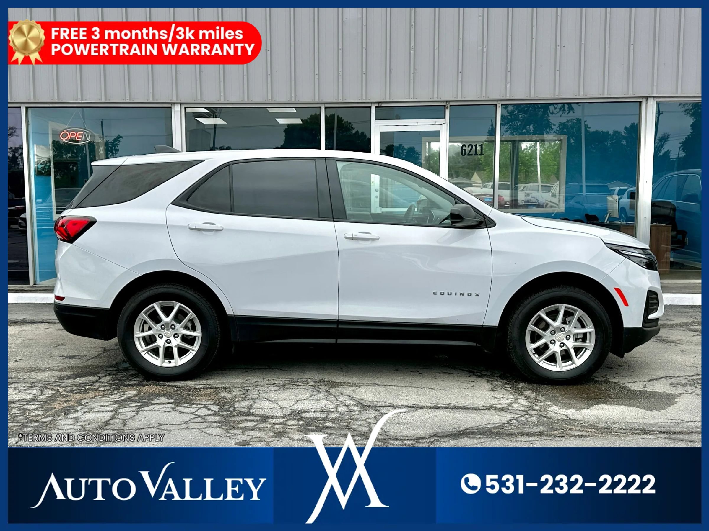 Used 2024 Chevrolet Equinox LS w/ LS Convenience Package image 8