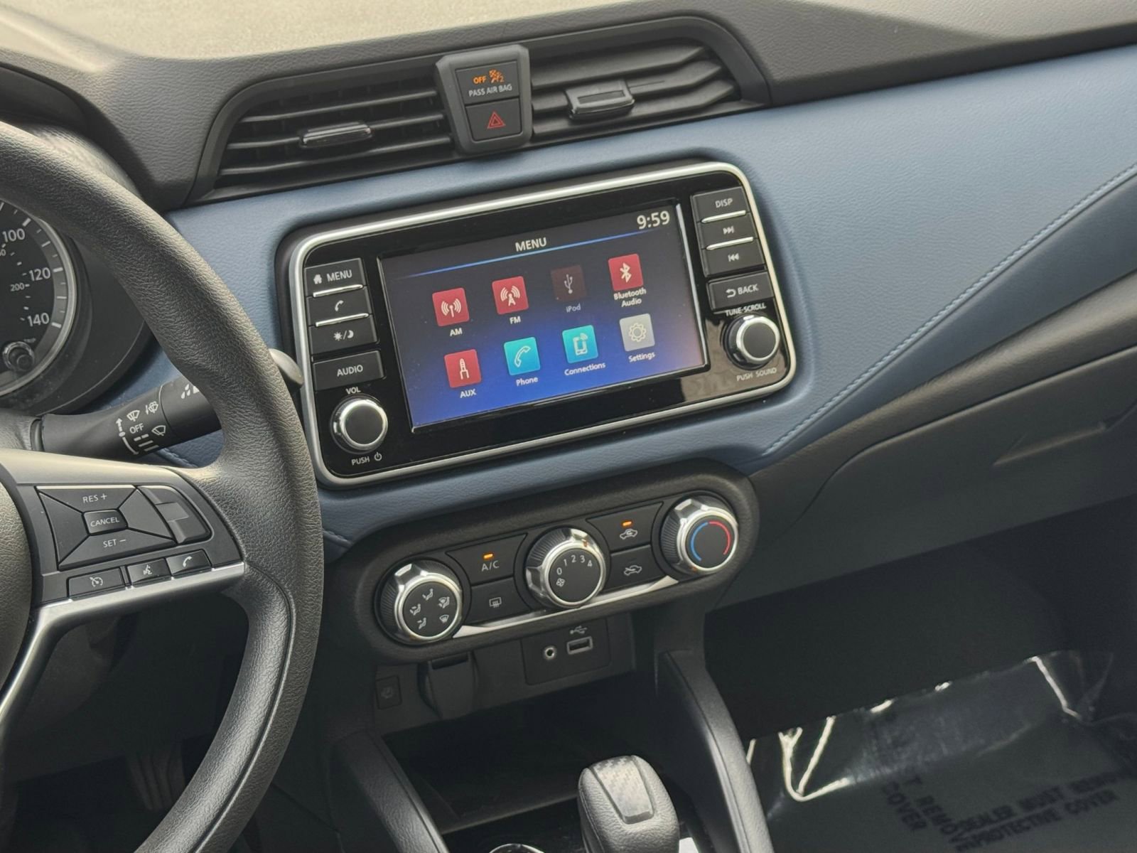Used 2025 Nissan Versa SV FWD image 20