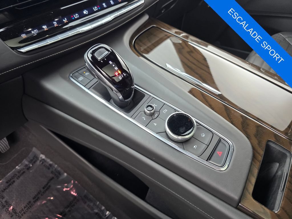 Used 2023 Cadillac Escalade Sport Platinum w/ LPO, ONYX Package AWD/4WD image 25