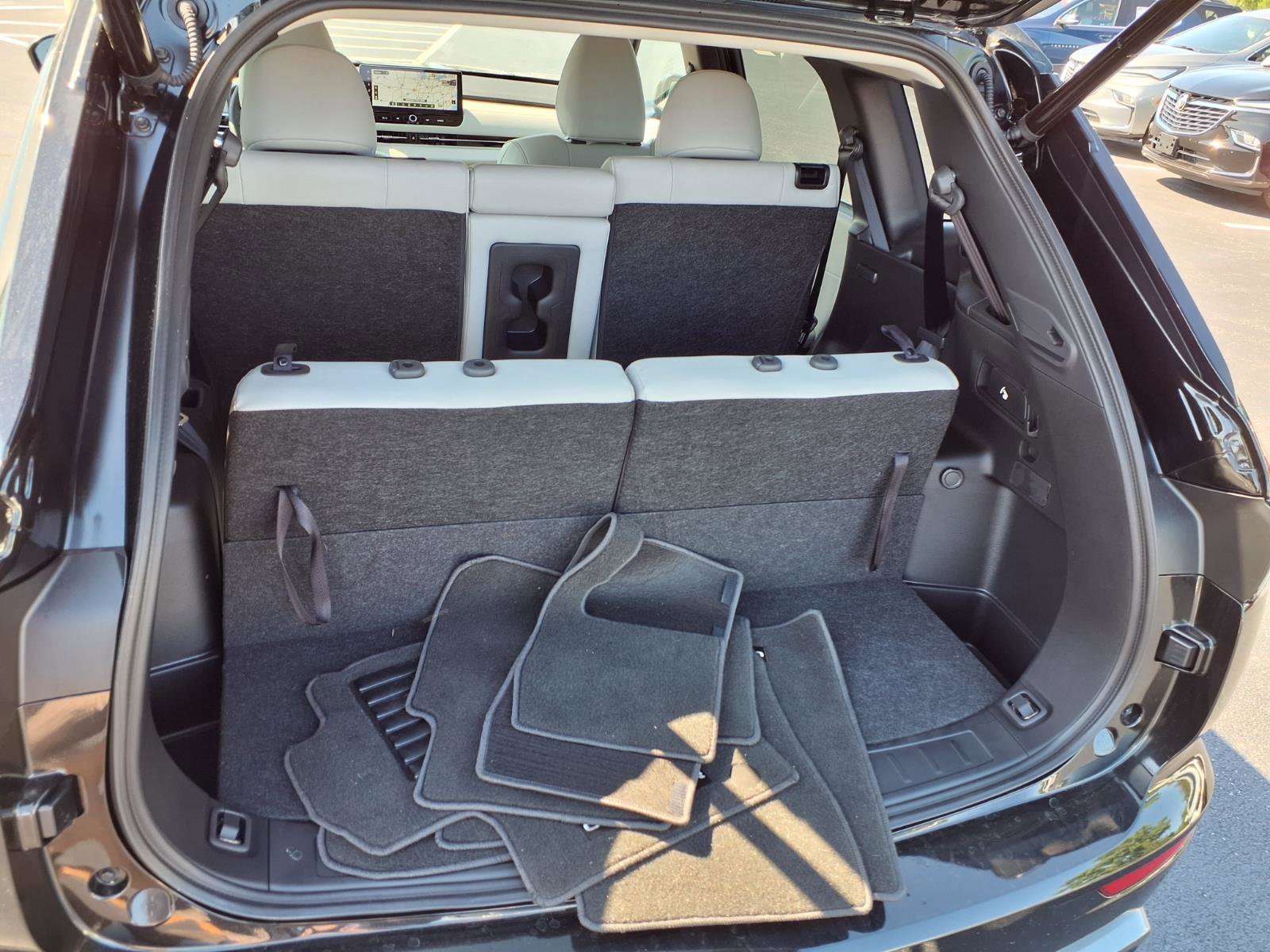 Used 2025 Mitsubishi Outlander SE FWD image 26