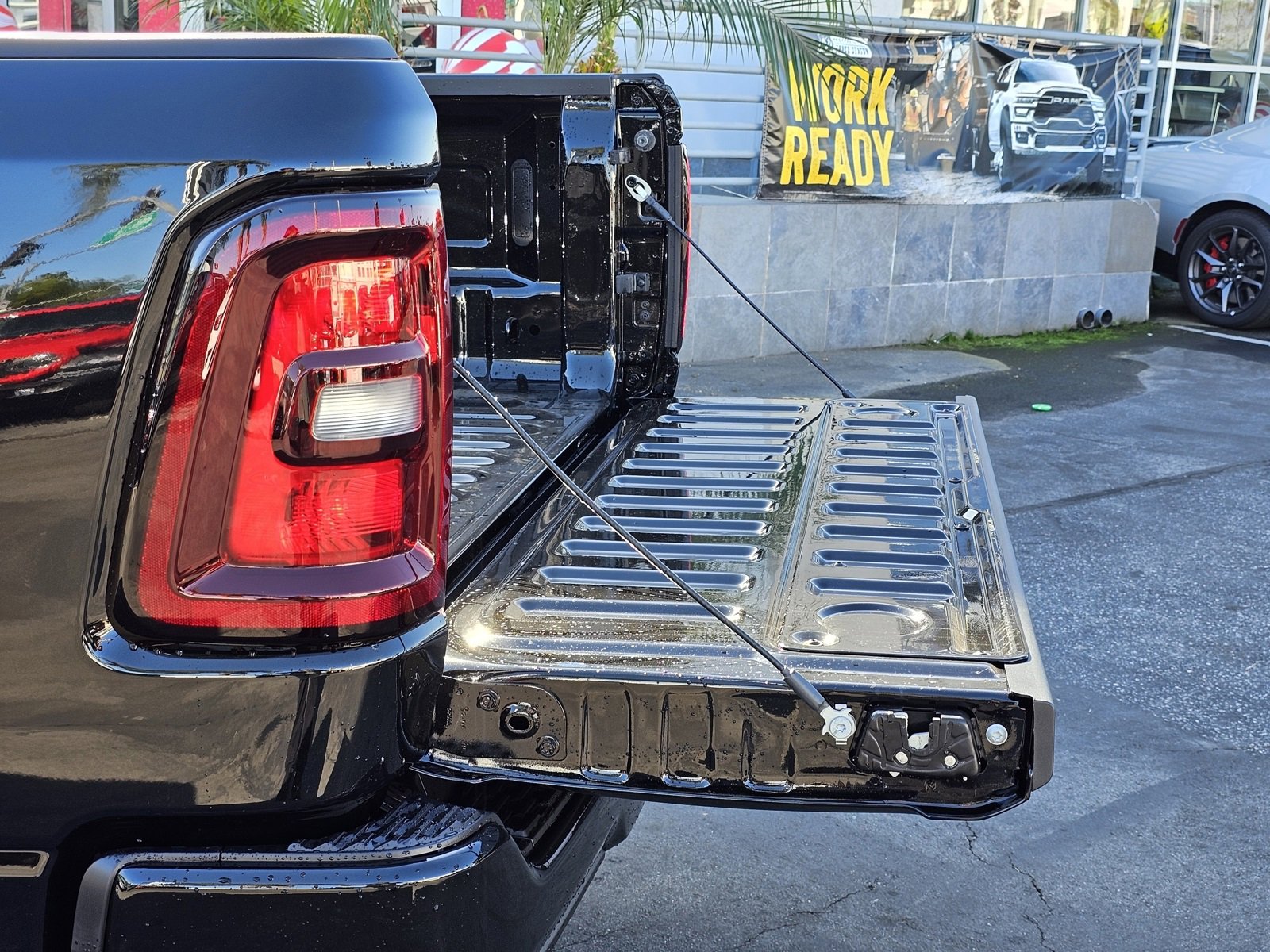 New 2026 RAM 1500 Express image 8