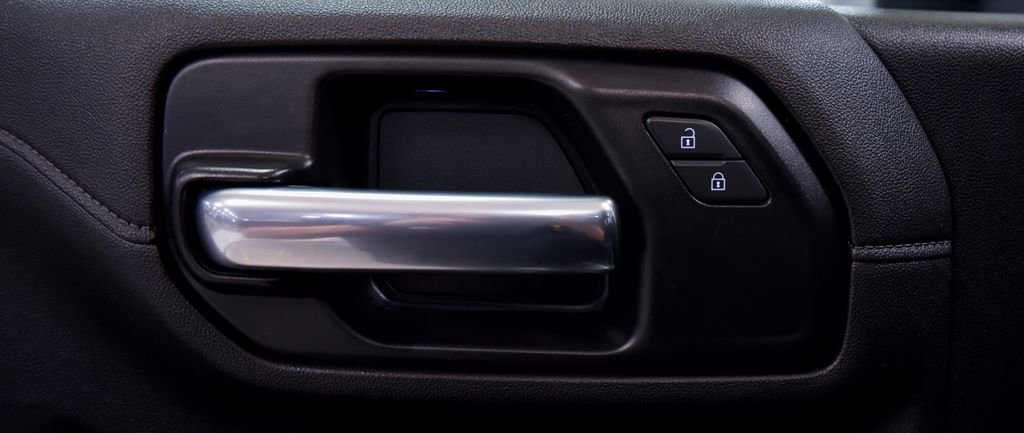 Used 2020 Chevrolet Silverado 2500 LT w/ All Star Edition image 15