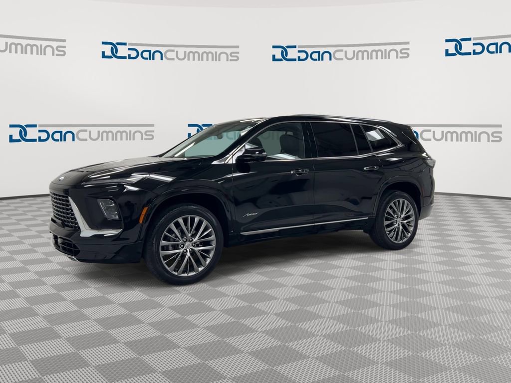 Used 2025 Buick Enclave Avenir w/ LPO, Floor Liner Package FWD image 4