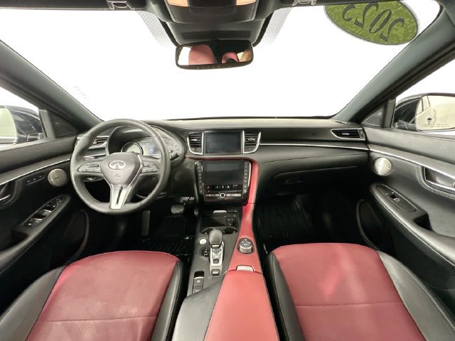 Used 2023 INFINITI QX55 Sensory w/ Lighting Package AWD/4WD image 3