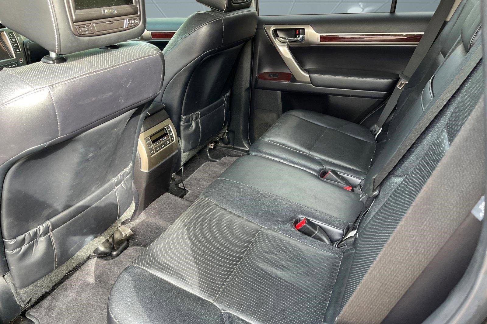 Used 2015 Lexus GX 460 w/ Premium Package image 7