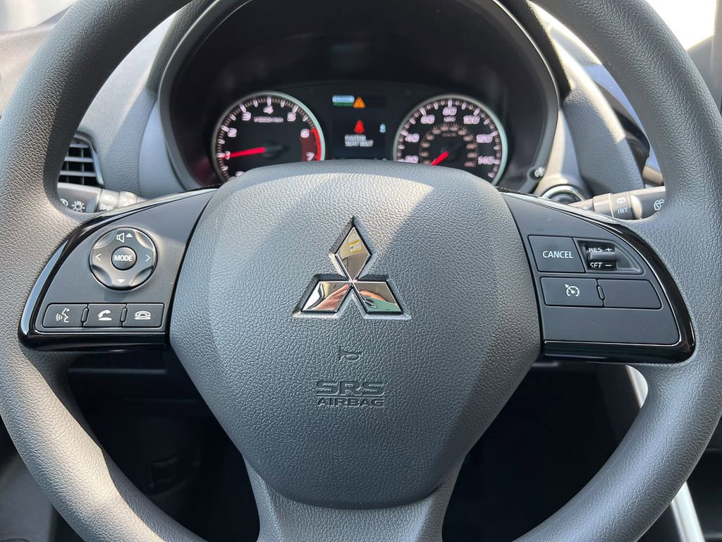 New 2026 Mitsubishi Eclipse Cross LE AWD/4WD image 17