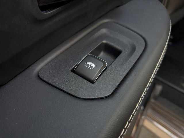 New 2026 RAM 2500 Limited image 17
