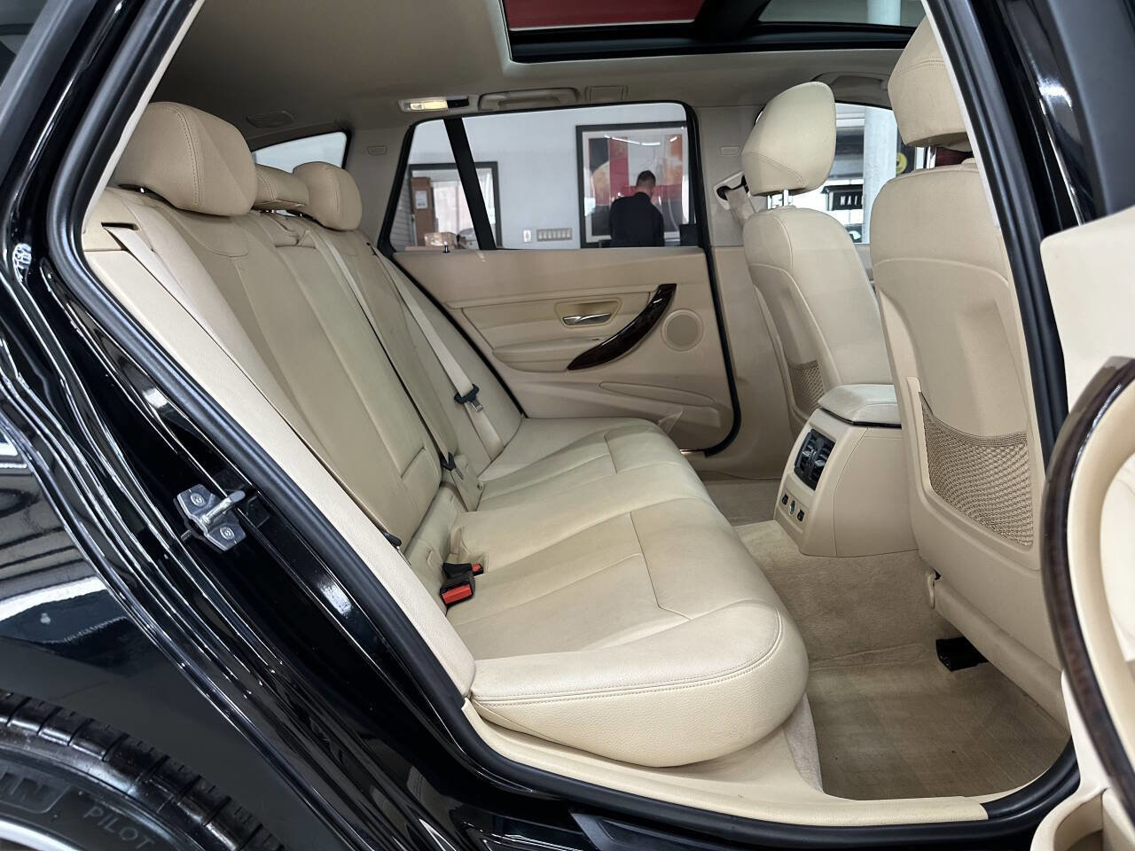 Used 2015 BMW 328d xDrive Wagon image 15