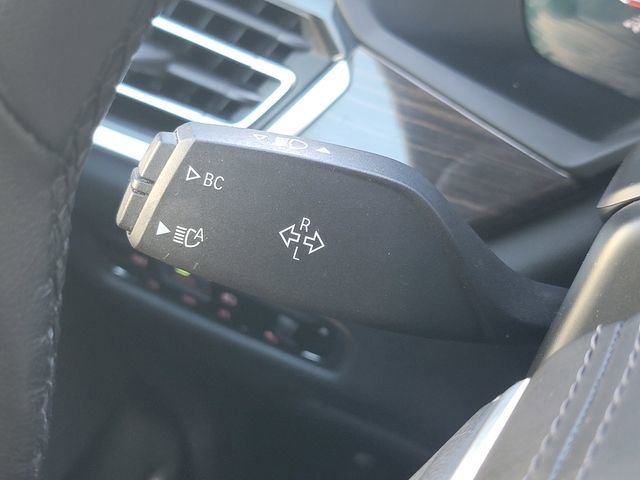 Used 2023 BMW X5 xDrive45e w/ Climate Comfort Package AWD/4WD image 39