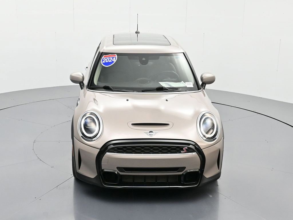 Used 2024 MINI Cooper S image 32