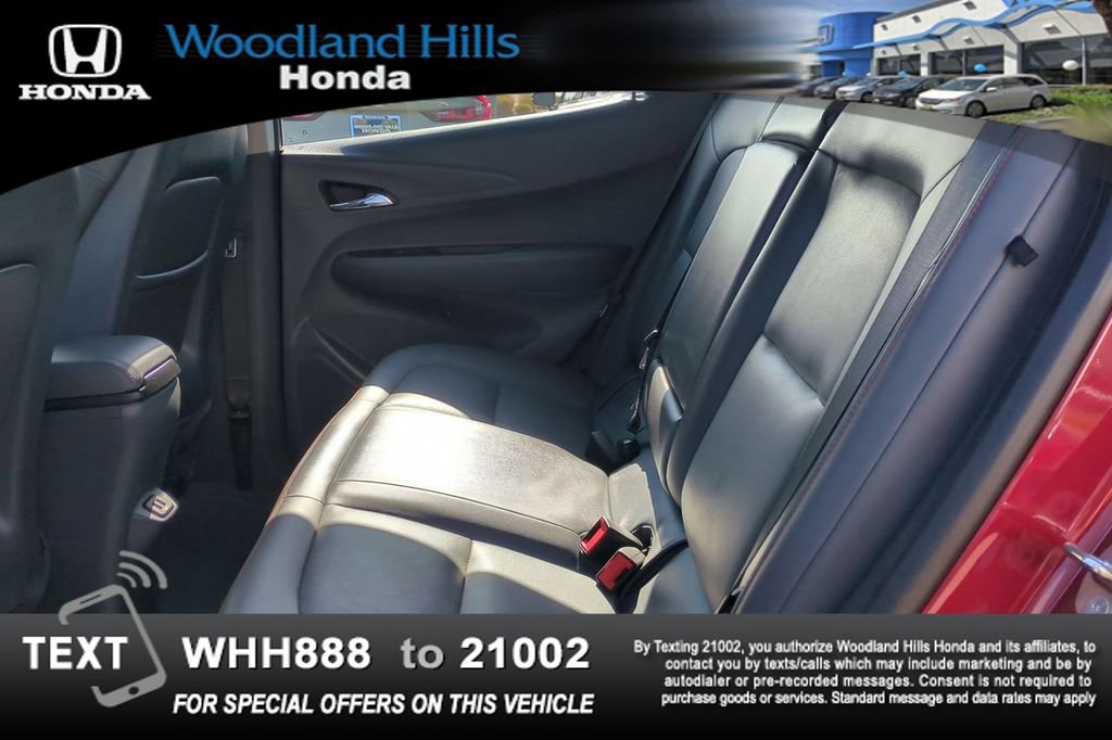 Used 2020 Chevrolet Bolt Premier w/ Infotainment Package FWD image 20